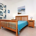 Os A Ramos Na Da Galé Estão Inserido Em Com Piscina, Fica Apenas A 350 Metros Da Da Galé - Com Ar Condicionado Tanto Nos Quartos Na Sala, Smart Tv Com Prime Vídeo E Cozinha Completa Appartement