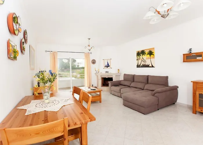 Os A Ramos Na Da Gale Estao Inserido Em Com Piscina, Fica Apenas A 350 Metros Da Da Gale - Com Ar Condicionado Tanto Nos Quartos Na Sala, Smart Tv Com Prime Video E Cozinha Completa Apartmán