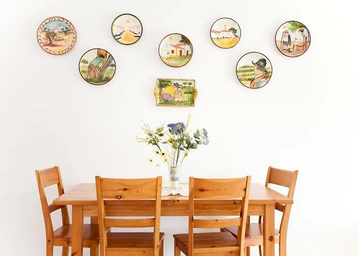 Os A Ramos Na Da Gale Estao Inserido Em Com Piscina, Fica Apenas A 350 Metros Da Da Gale - Com Ar Condicionado Tanto Nos Quartos Na Sala, Smart Tv Com Prime Video E Cozinha Completa