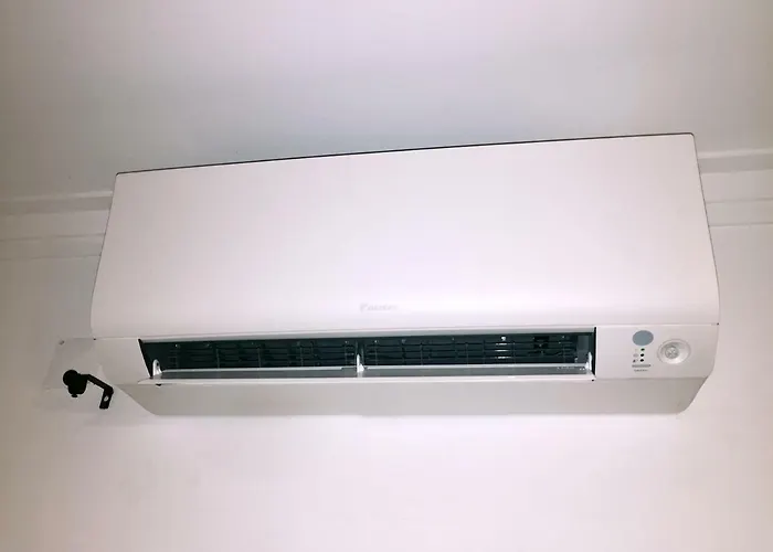 Os A Ramos Na Da Gale Estao Inserido Em Com Piscina, Fica Apenas A 350 Metros Da Da Gale - Com Ar Condicionado Tanto Nos Quartos Na Sala, Smart Tv Com Prime Video E Cozinha Completa Apartmán Albufeira