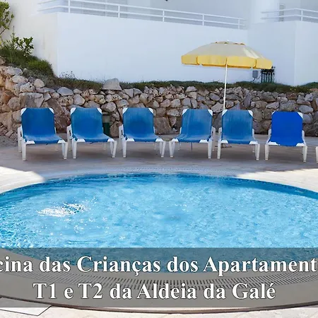 Apartamento Os A Ramos Na Da Galé Estão Inserido Em Com Piscina, Fica Apenas A 350 Metros Da Da Galé - Com Ar Condicionado Tanto Nos Quartos Na Sala, Smart Tv Com Prime Vídeo E Cozinha Completa