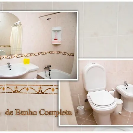 Apartamento Os A Ramos Na Da Galé Estão Inserido Em Com Piscina, Fica Apenas A 350 Metros Da Da Galé - Com Ar Condicionado Tanto Nos Quartos Na Sala, Smart Tv Com Prime Vídeo E Cozinha Completa
