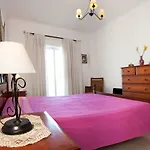 A Ramos: Beachfront With Pool And Modern Amenities Apartment *